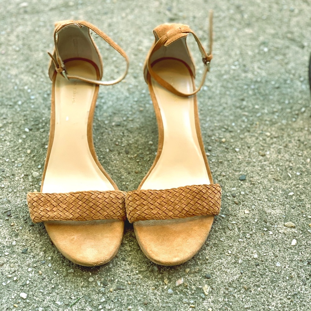 Camel strappy sandals - Ann Tay